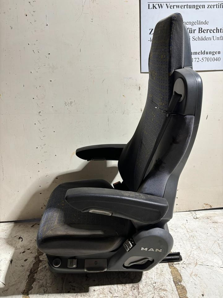 MAN TGA Fahrersitz mit Luft - Сидіння в категорії Вантажівки: фото 3 MAN TGA Fahrersitz mit Luft - Сидіння в категорії Вантажівки: фото 3
