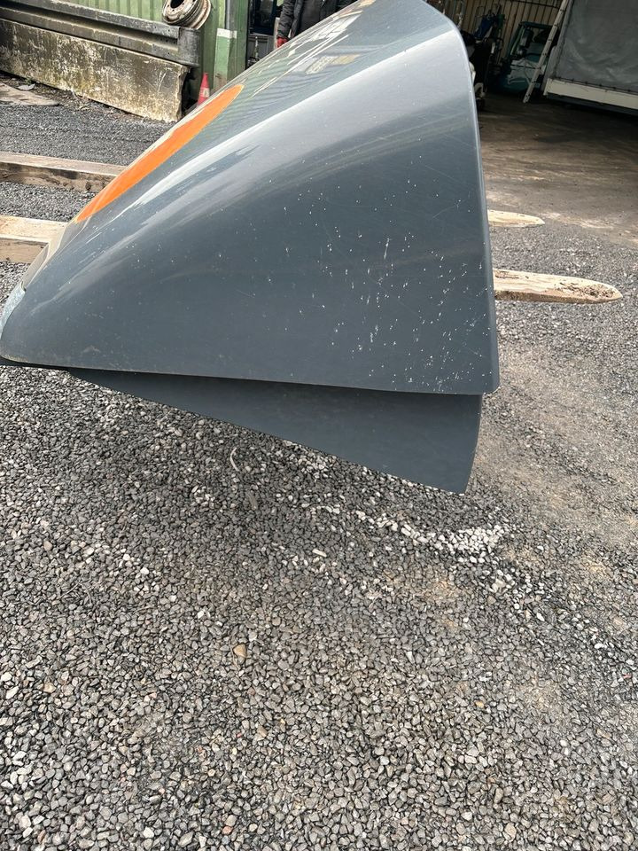 MAN TGL Dachspoiler - Крило в категорії Вантажівки: фото 2 MAN TGL Dachspoiler - Крило в категорії Вантажівки: фото 2