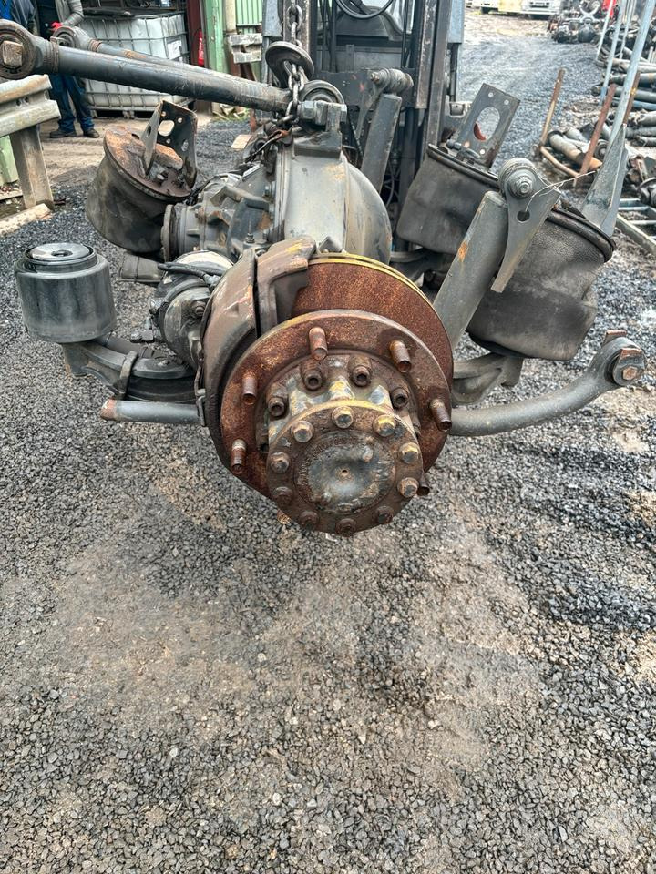 MAN TGM 15.290 Hinterachse 37:10 /81.35010.6168 mit Schnee ketten - Задня вісь в категорії Вантажівки: фото 2 MAN TGM 15.290 Hinterachse 37:10 /81.35010.6168 mit Schnee ketten - Задня вісь в категорії Вантажівки: фото 2