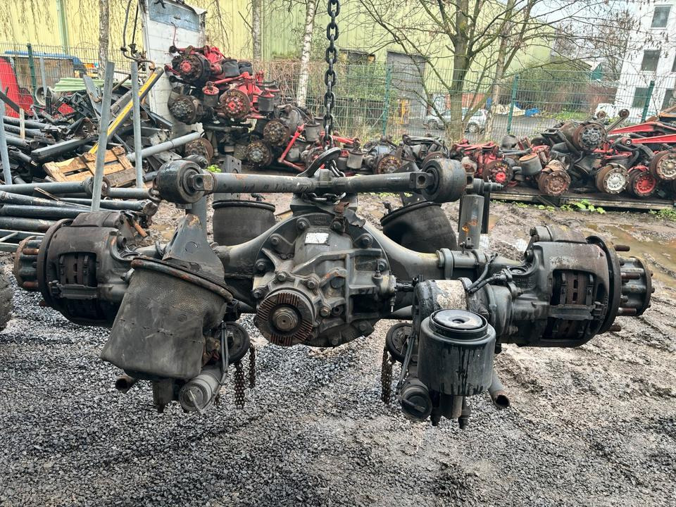 MAN TGM 15.290 Hinterachse 37:10 /81.35010.6168 mit Schnee ketten - Задня вісь в категорії Вантажівки: фото 1 MAN TGM 15.290 Hinterachse 37:10 /81.35010.6168 mit Schnee ketten - Задня вісь в категорії Вантажівки: фото 1