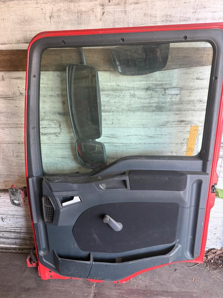 MAN TGM Beifahrertür Rot Spiegel Innenverkleidung LN 66 - Двері та запчастини в категорії Вантажівки: фото 2 MAN TGM Beifahrertür Rot Spiegel Innenverkleidung LN 66 - Двері та запчастини в категорії Вантажівки: фото 2