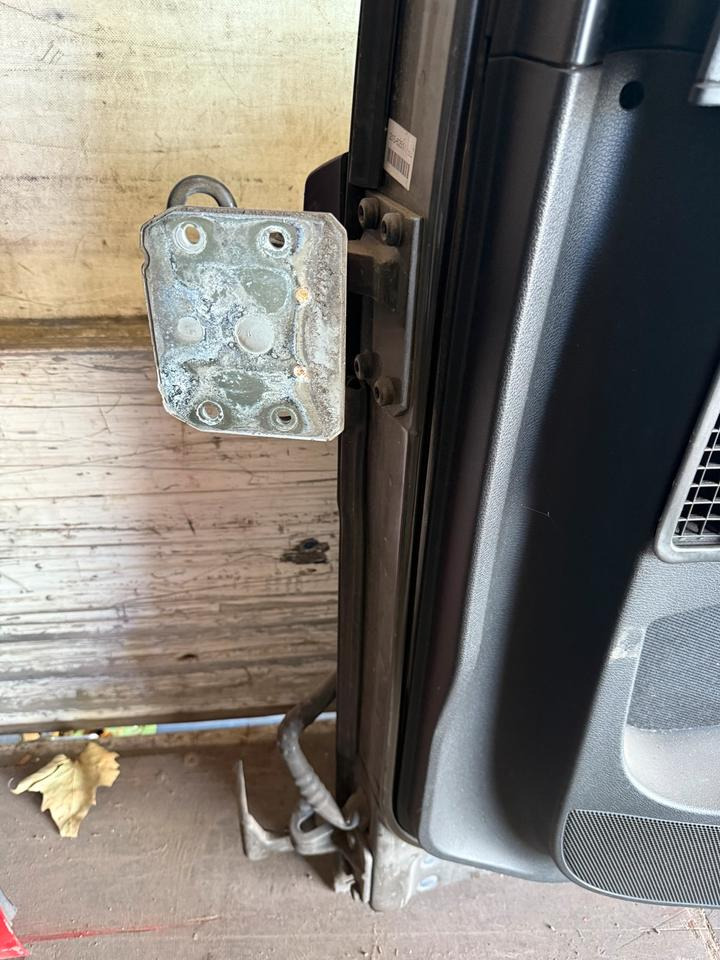 MAN TGS EU6 Beifahrertür Spiegel Innenverkleidung LN 80 - Двері та запчастини в категорії Вантажівки: фото 3 MAN TGS EU6 Beifahrertür Spiegel Innenverkleidung LN 80 - Двері та запчастини в категорії Вантажівки: фото 3