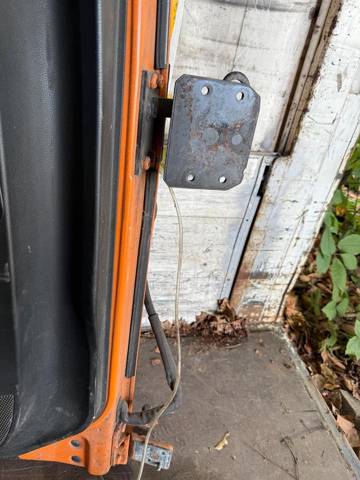 MAN TGS EU6 Fahrertür Orange Spiegel Innenverkleidung LN 79 - Двері та запчастини в категорії Вантажівки: фото 3 MAN TGS EU6 Fahrertür Orange Spiegel Innenverkleidung LN 79 - Двері та запчастини в категорії Вантажівки: фото 3