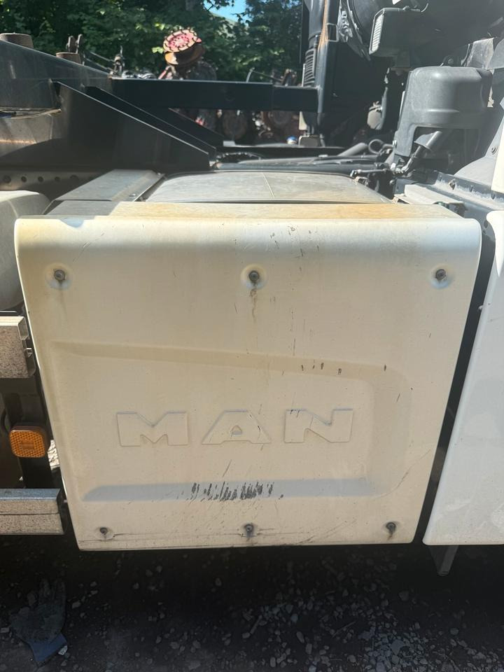 MAN TGX EU6 Katalysator / Auspuff 81.151036131 - Каталізатор в категорії Вантажівки: фото 1 MAN TGX EU6 Katalysator / Auspuff 81.151036131 - Каталізатор в категорії Вантажівки: фото 1