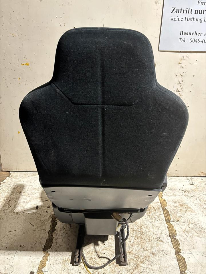 MAN TGX Fahrersitz - Сидіння в категорії Вантажівки: фото 4 MAN TGX Fahrersitz - Сидіння в категорії Вантажівки: фото 4