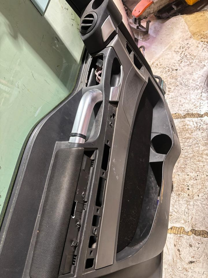 Двері та запчастини в категорії Вантажівки MAN TGX Fahrertür, Tür Türkis,  Innenverkleidung LN 09: фото 6