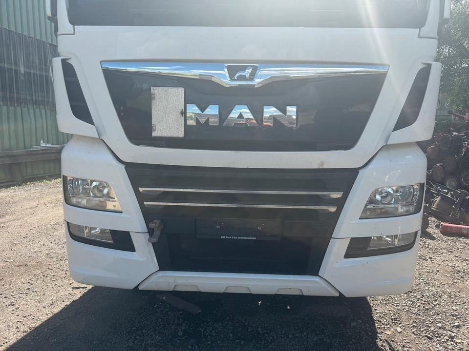 MAN TGX Frontpaket EU6 - Кузов і екстер'єр в категорії Вантажівки: фото 1 MAN TGX Frontpaket EU6 - Кузов і екстер'єр в категорії Вантажівки: фото 1