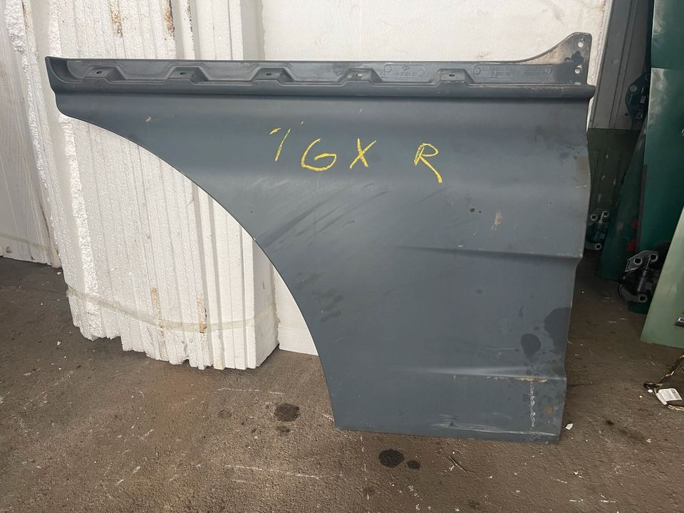 MAN TGX TGA Abdeckung Türverlängerung Rechts - Двері та запчастини в категорії Вантажівки: фото 1 MAN TGX TGA Abdeckung Türverlängerung Rechts - Двері та запчастини в категорії Вантажівки: фото 1