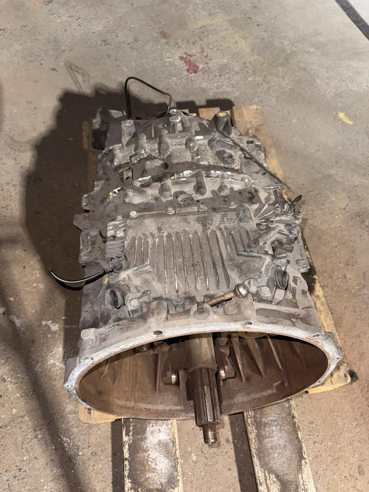 MAN ZF ASTRONIC 12 AS 2130 TD Getriebe + Nebenantrieb - Коробка передач в категорії Вантажівки: фото 2 MAN ZF ASTRONIC 12 AS 2130 TD Getriebe + Nebenantrieb - Коробка передач в категорії Вантажівки: фото 2