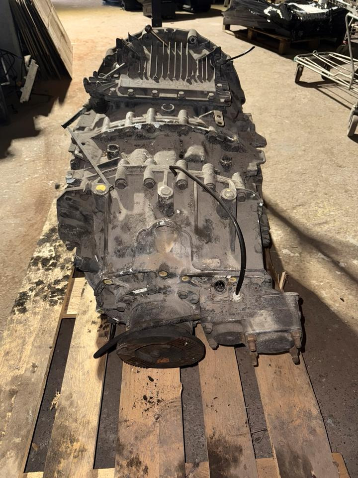 MAN ZF ASTRONIC 12 AS 2130 TD Getriebe + Nebenantrieb - Коробка передач в категорії Вантажівки: фото 4 MAN ZF ASTRONIC 12 AS 2130 TD Getriebe + Nebenantrieb - Коробка передач в категорії Вантажівки: фото 4