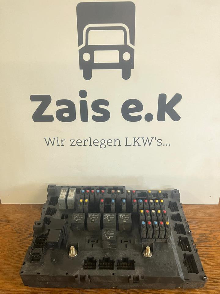 Mercedes Actros MP4 Single-SAM Sicherungskasten A0014463658 - Запобіжник в категорії Вантажівки: фото 1 Mercedes Actros MP4 Single-SAM Sicherungskasten A0014463658 - Запобіжник в категорії Вантажівки: фото 1