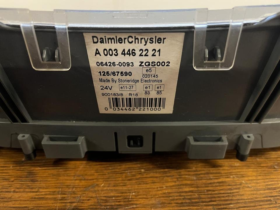 Mercedes Atego Kombiinstrument / Tacho A0034462221 - Приладова панель в категорії Вантажівки: фото 3 Mercedes Atego Kombiinstrument / Tacho A0034462221 - Приладова панель в категорії Вантажівки: фото 3