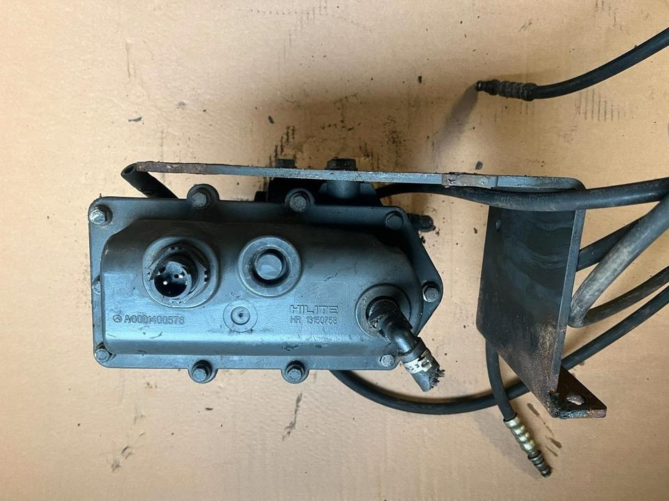 Mercedes-Benz Actros Atego EU4 EU5 AdBlue Pumpe A0001400578 - Паливний насос в категорії Вантажівки: фото 1 Mercedes-Benz Actros Atego EU4 EU5 AdBlue Pumpe A0001400578 - Паливний насос в категорії Вантажівки: фото 1