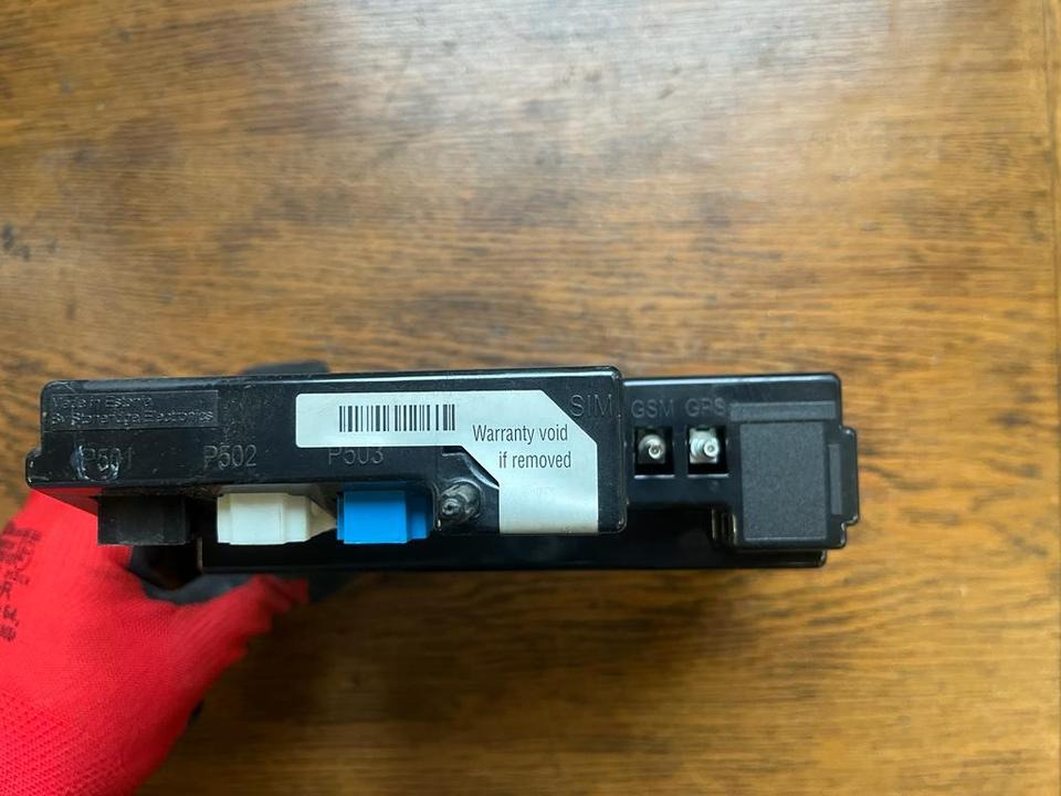 Mercedes-Benz Actros MP4 Tachograph FLEETBOARD A0004462060 - Тахограф в категорії Вантажівки: фото 4 Mercedes-Benz Actros MP4 Tachograph FLEETBOARD A0004462060 - Тахограф в категорії Вантажівки: фото 4