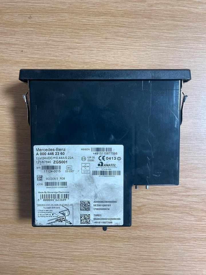 Mercedes-Benz Actros Tachograph FLEETBOARD A0004462360 - Тахограф в категорії Вантажівки: фото 2 Mercedes-Benz Actros Tachograph FLEETBOARD A0004462360 - Тахограф в категорії Вантажівки: фото 2