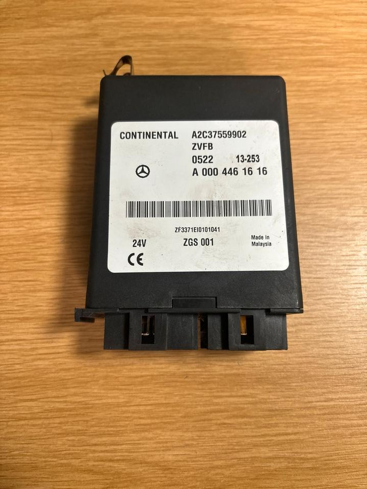 Mercedes Continental ZVFB Steuergerät A0004461616 - Блок управління в категорії Вантажівки: фото 1 Mercedes Continental ZVFB Steuergerät A0004461616 - Блок управління в категорії Вантажівки: фото 1