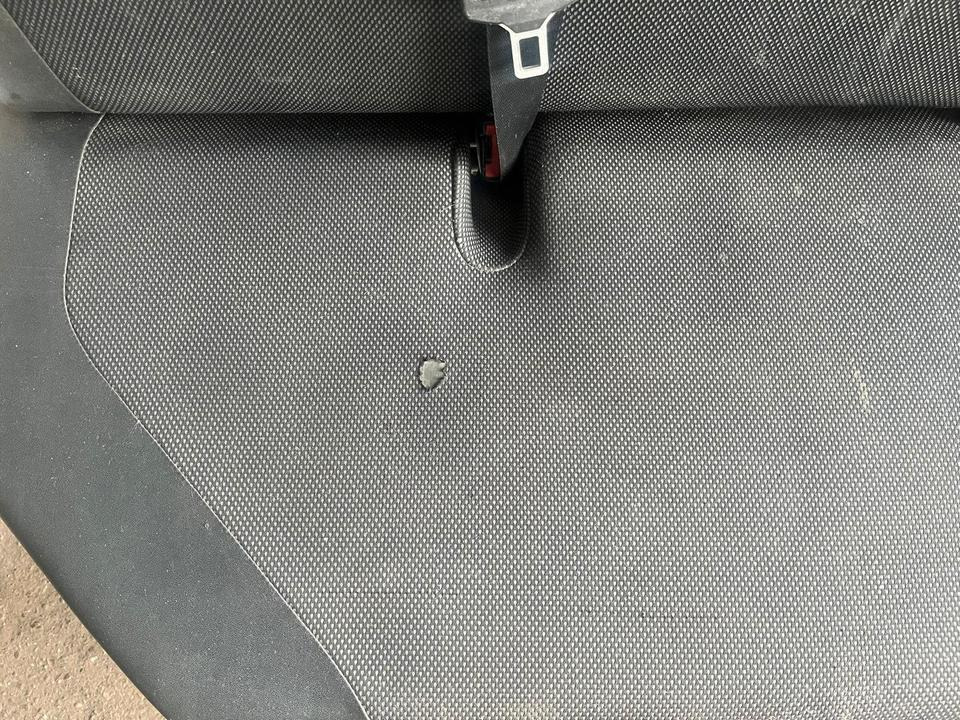 Mercedes Sprinter 4er-Sitzbank Hinten - Сидіння в категорії Вантажівки: фото 3 Mercedes Sprinter 4er-Sitzbank Hinten - Сидіння в категорії Вантажівки: фото 3