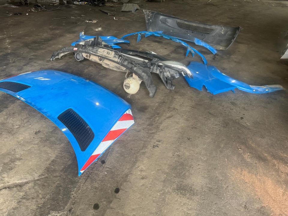 Mercedes Sprinter Frontpaket Komplet - Кузов і екстер'єр в категорії Вантажівки: фото 5 Mercedes Sprinter Frontpaket Komplet - Кузов і екстер'єр в категорії Вантажівки: фото 5