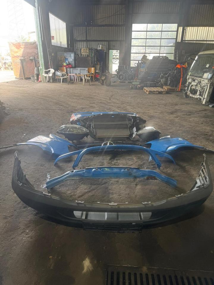 Mercedes Sprinter Frontpaket Komplet - Кузов і екстер'єр в категорії Вантажівки: фото 1 Mercedes Sprinter Frontpaket Komplet - Кузов і екстер'єр в категорії Вантажівки: фото 1