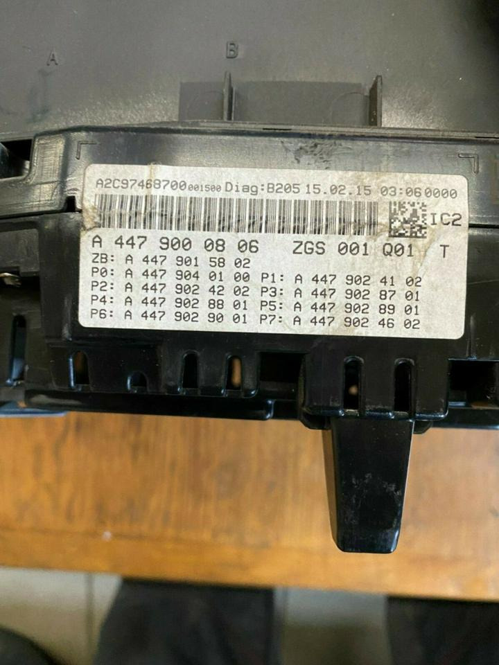 Mercedes Vito Kombiinstrument Tacho A4479000806 - Тахограф в категорії Вантажівки: фото 2 Mercedes Vito Kombiinstrument Tacho A4479000806 - Тахограф в категорії Вантажівки: фото 2