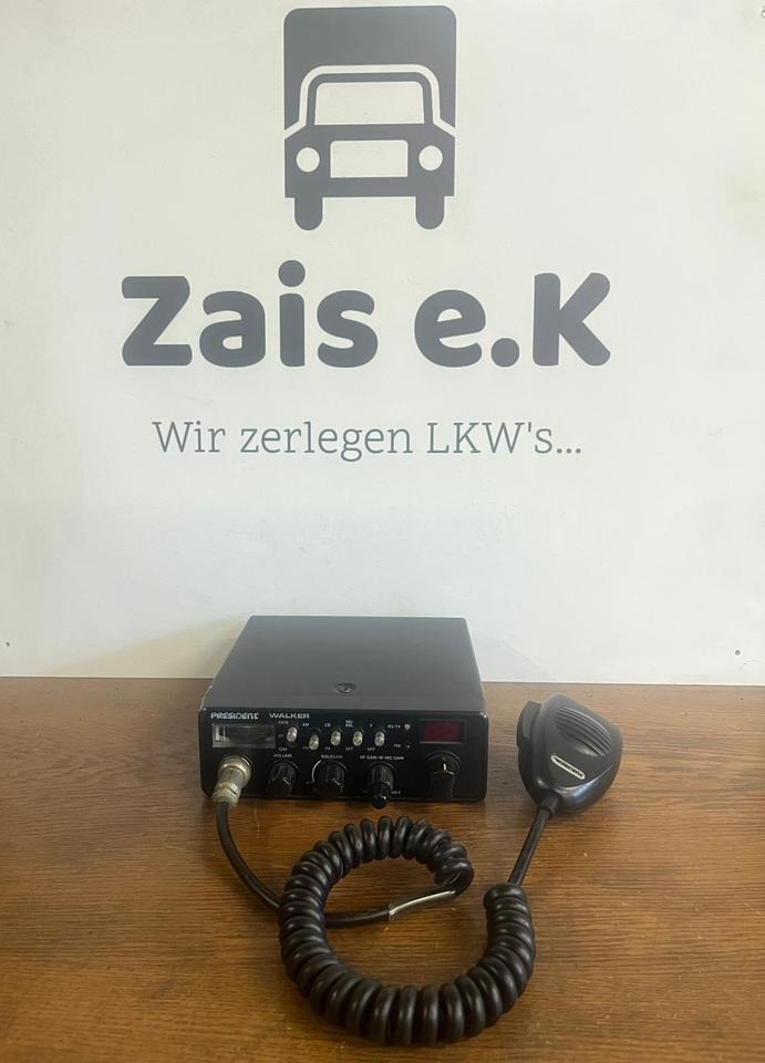 President Walker Funkgerät 34540 - Навігаційна система в категорії Вантажівки: фото 1 President Walker Funkgerät 34540 - Навігаційна система в категорії Вантажівки: фото 1