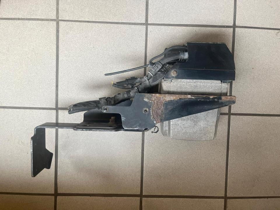 MAN TGX EU6 AdBlue Pumpe 81154036138000 - Запчастини: фото 3 MAN TGX EU6 AdBlue Pumpe 81154036138000 - Запчастини: фото 3