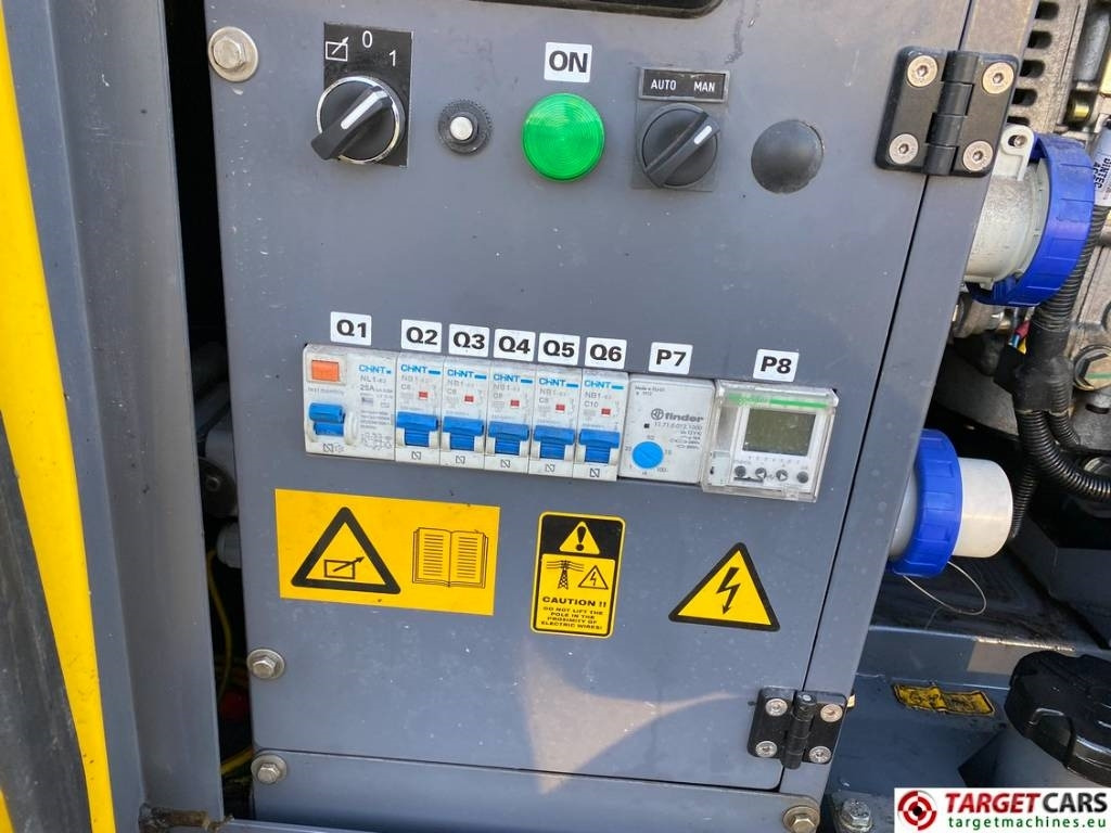 Освітлювальна вежа Atlas Copco QLB60 Tower Light 4x350W Led: фото 15 Освітлювальна вежа Atlas Copco QLB60 Tower Light 4x350W Led: фото 15