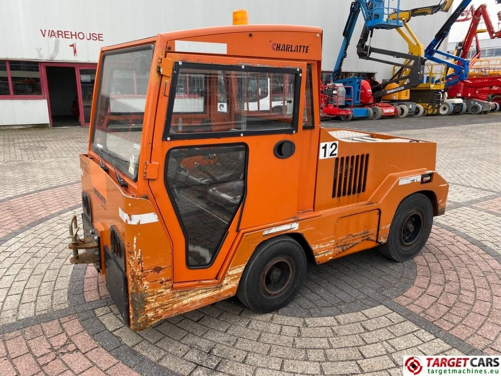 Charlatte TD225 Diesel Tow Truck Tractor 18T capacity - Складські тягач: фото 1 Charlatte TD225 Diesel Tow Truck Tractor 18T capacity - Складські тягач: фото 1