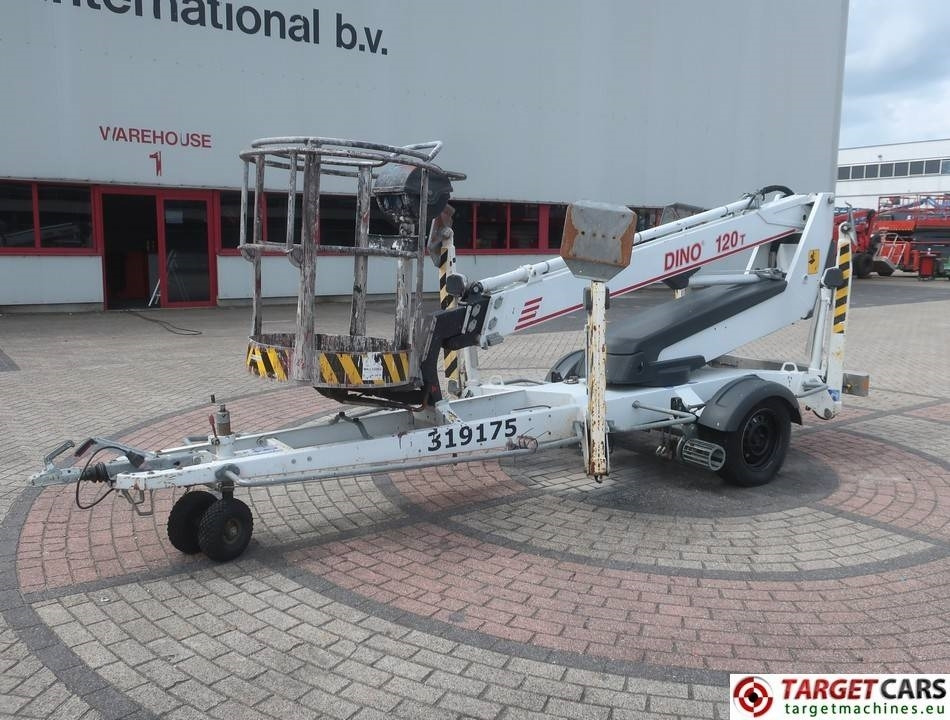 Dino 120T Tow Telescopic Boom Work Lift 1200cm - Причіпний підйомник: фото 1 Dino 120T Tow Telescopic Boom Work Lift 1200cm - Причіпний підйомник: фото 1