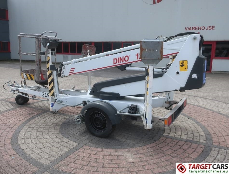 Dino 120T Tow Telescopic Boom Work Lift 1200cm - Причіпний підйомник: фото 4 Dino 120T Tow Telescopic Boom Work Lift 1200cm - Причіпний підйомник: фото 4