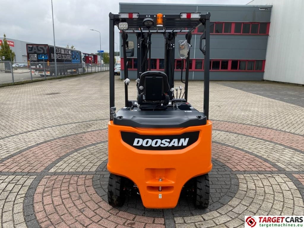 Doosan B35X-7 Plus Electric Forklift 3.5T Triplex-482cm - Електронавантажувач: фото 5 Doosan B35X-7 Plus Electric Forklift 3.5T Triplex-482cm - Електронавантажувач: фото 5