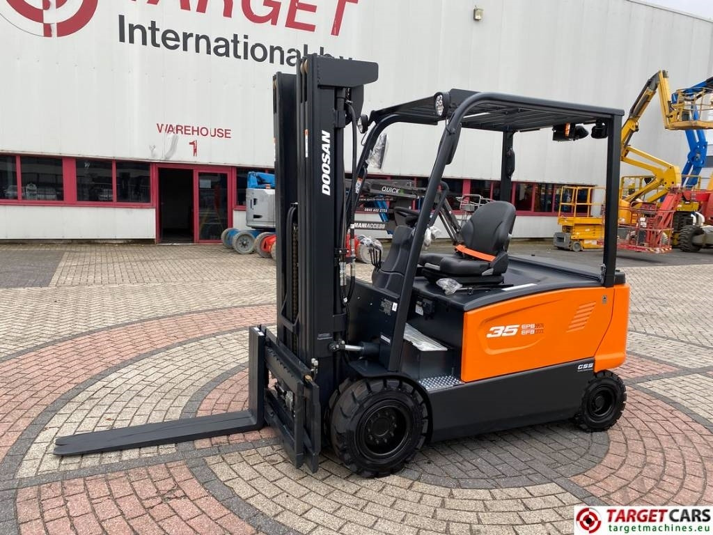Doosan B35X-7 Plus Electric Forklift 3.5T Triplex-482cm - Електронавантажувач: фото 1 Doosan B35X-7 Plus Electric Forklift 3.5T Triplex-482cm - Електронавантажувач: фото 1
