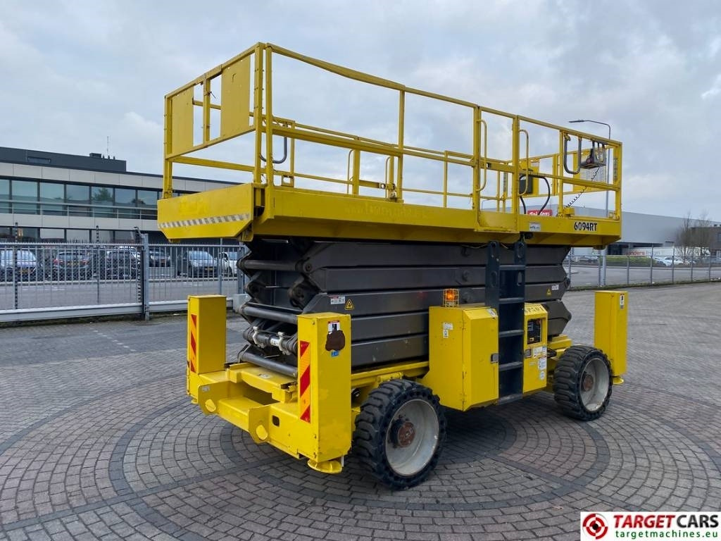 GMG 6094RT Diesel 4x4 Scissor Work Lift 2020cm - Ножичний підйомник: фото 3 GMG 6094RT Diesel 4x4 Scissor Work Lift 2020cm - Ножичний підйомник: фото 3