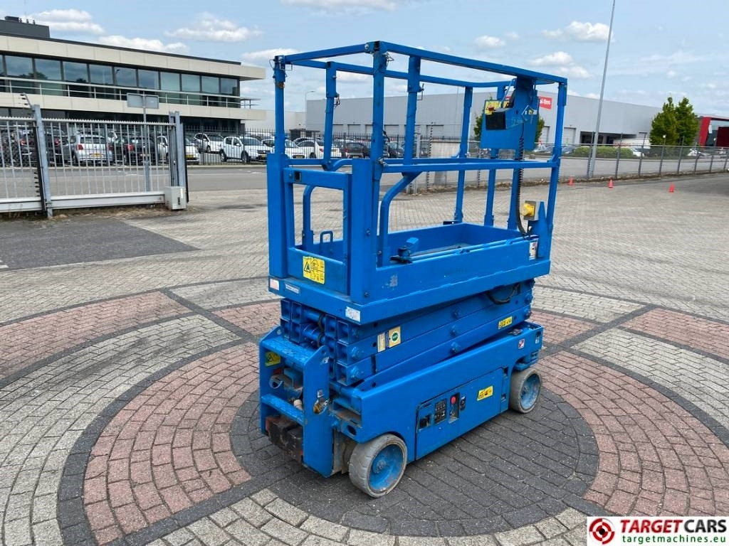Genie GS-1932 Electric Scissor Work Lift 779cm - Ножичний підйомник: фото 3 Genie GS-1932 Electric Scissor Work Lift 779cm - Ножичний підйомник: фото 3