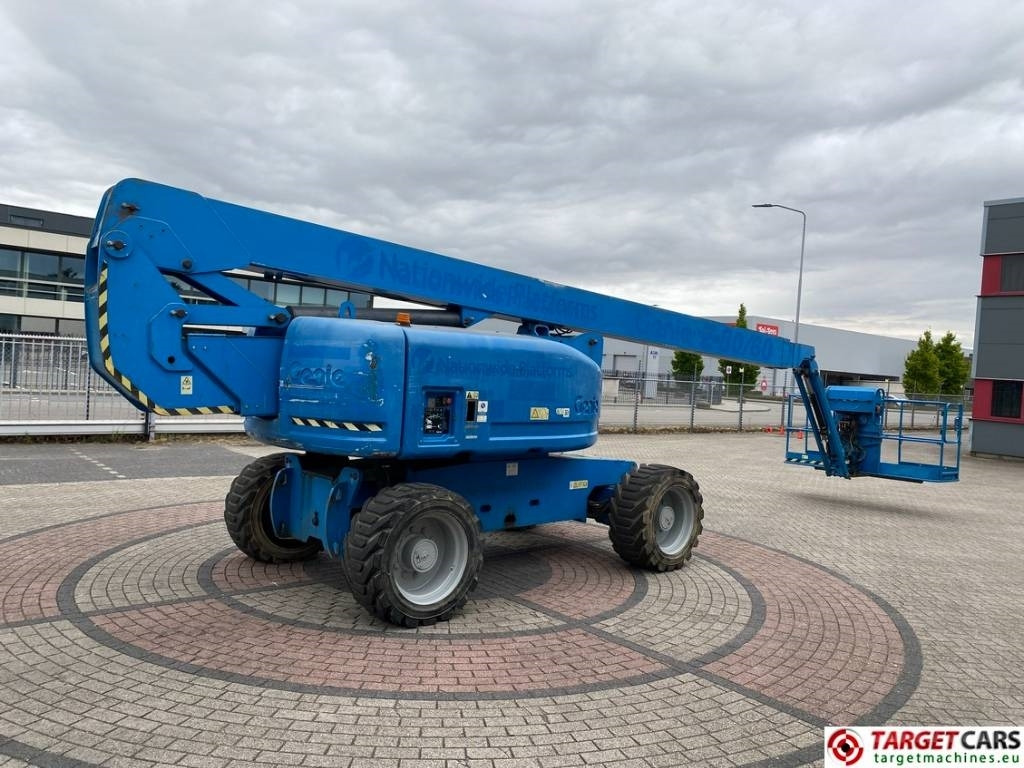 Genie Z-80/60 Articulated 4x4x4 Diesel Boom Lift 2577cm - Колінчастий підйомник: фото 3 Genie Z-80/60 Articulated 4x4x4 Diesel Boom Lift 2577cm - Колінчастий підйомник: фото 3