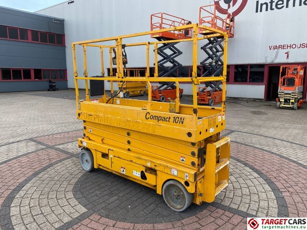 Haulotte Compact 10N Electric Scissor Work Lift 1000cm - Ножичний підйомник: фото 4 Haulotte Compact 10N Electric Scissor Work Lift 1000cm - Ножичний підйомник: фото 4