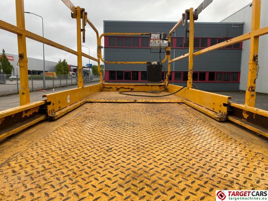 Ножичний підйомник Haulotte Compact 12DX Diesel 4x4 Scissor Work Lift 1206cm: фото 8 Ножичний підйомник Haulotte Compact 12DX Diesel 4x4 Scissor Work Lift 1206cm: фото 8