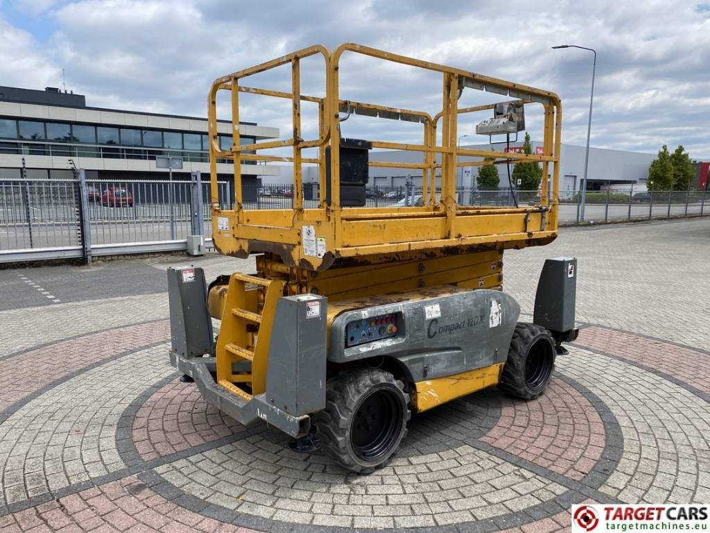 Haulotte Compact 12DX Diesel 4x4 Scissor Work Lift 1206cm - Ножичний підйомник: фото 3 Haulotte Compact 12DX Diesel 4x4 Scissor Work Lift 1206cm - Ножичний підйомник: фото 3