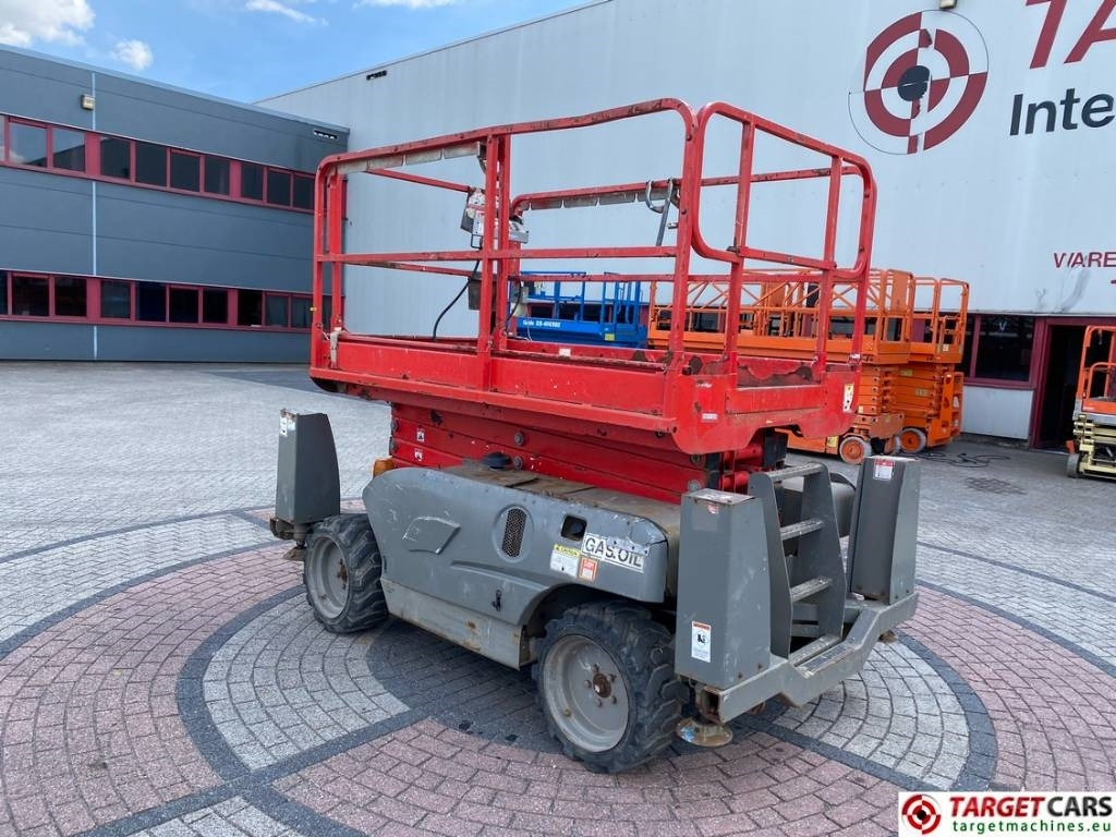 Haulotte Compact 12DX Diesel 4x4 Scissor Work Lift 1206cm - Ножичний підйомник: фото 4 Haulotte Compact 12DX Diesel 4x4 Scissor Work Lift 1206cm - Ножичний підйомник: фото 4