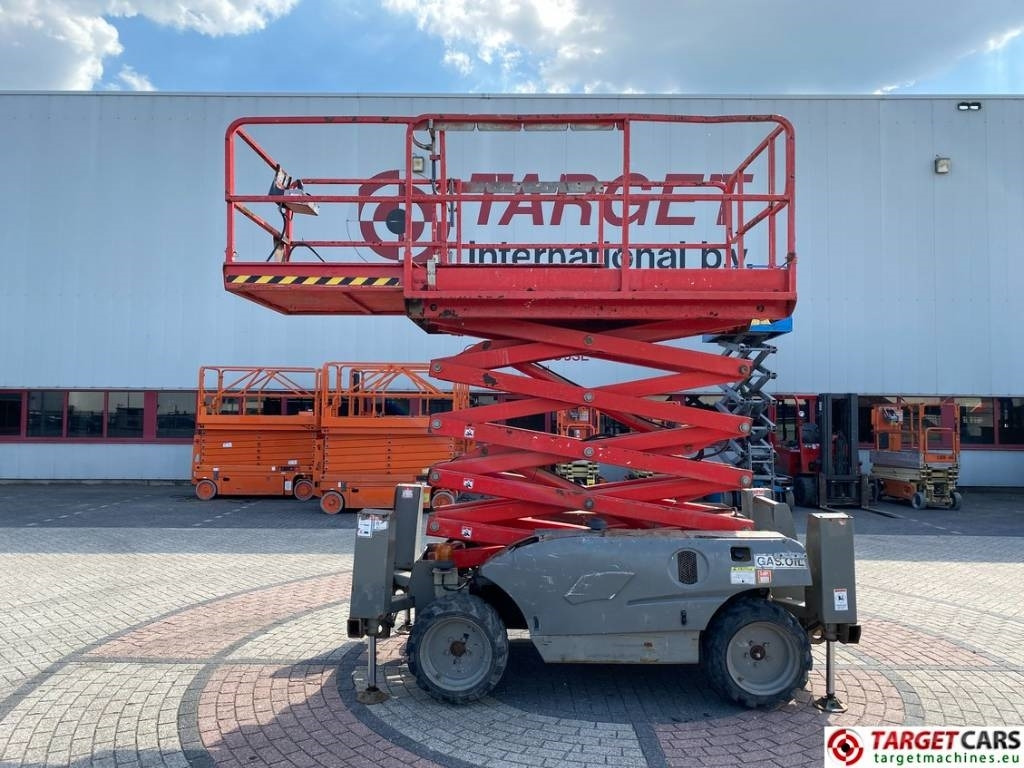 Haulotte Compact 12DX Diesel 4x4 Scissor Work Lift 1206cm - Ножичний підйомник: фото 5 Haulotte Compact 12DX Diesel 4x4 Scissor Work Lift 1206cm - Ножичний підйомник: фото 5
