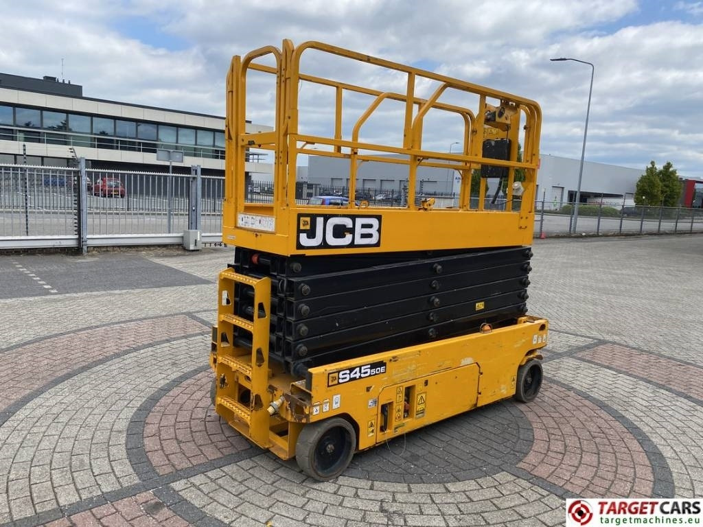 JCB S4550E Electric Scissor Work Lift 1580cm - Ножичний підйомник: фото 3 JCB S4550E Electric Scissor Work Lift 1580cm - Ножичний підйомник: фото 3