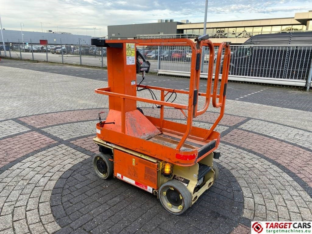 JLG 1230ES Electric Vertical Mast Work Lift 566cm - Вертикальний щогловий підйомник: фото 2 JLG 1230ES Electric Vertical Mast Work Lift 566cm - Вертикальний щогловий підйомник: фото 2
