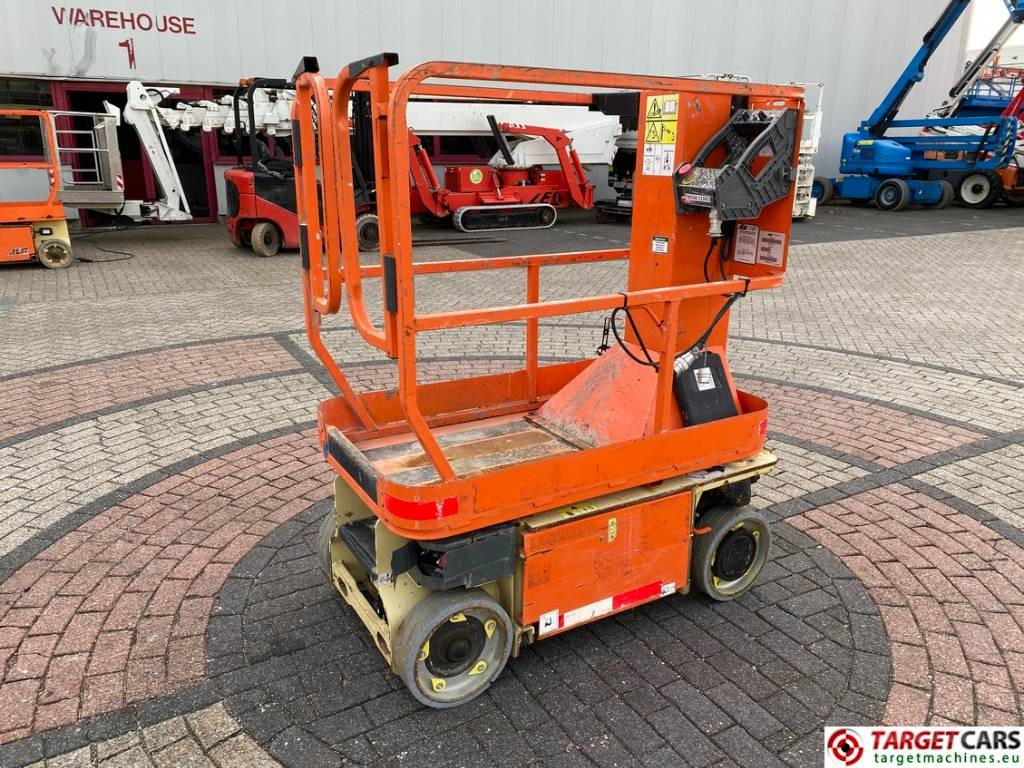 JLG 1230ES Electric Vertical Mast Work Lift 566cm - Вертикальний щогловий підйомник: фото 1 JLG 1230ES Electric Vertical Mast Work Lift 566cm - Вертикальний щогловий підйомник: фото 1