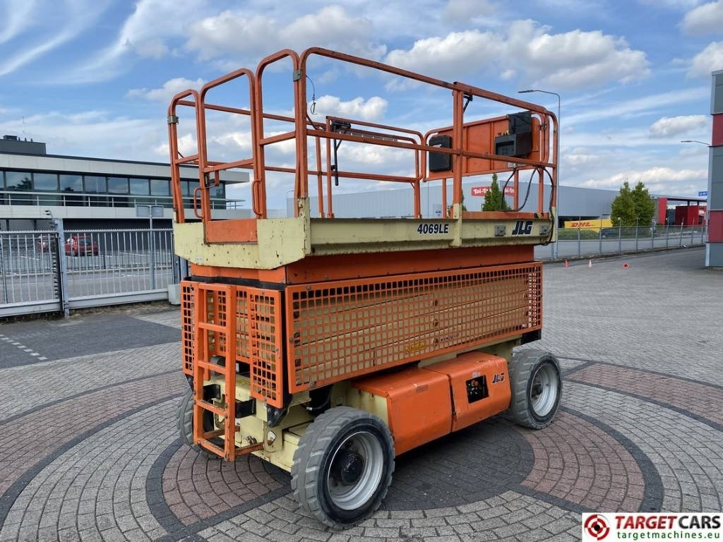 JLG 4069LE Electric Scissor Work Lift 1419cm - Ножичний підйомник: фото 3 JLG 4069LE Electric Scissor Work Lift 1419cm - Ножичний підйомник: фото 3