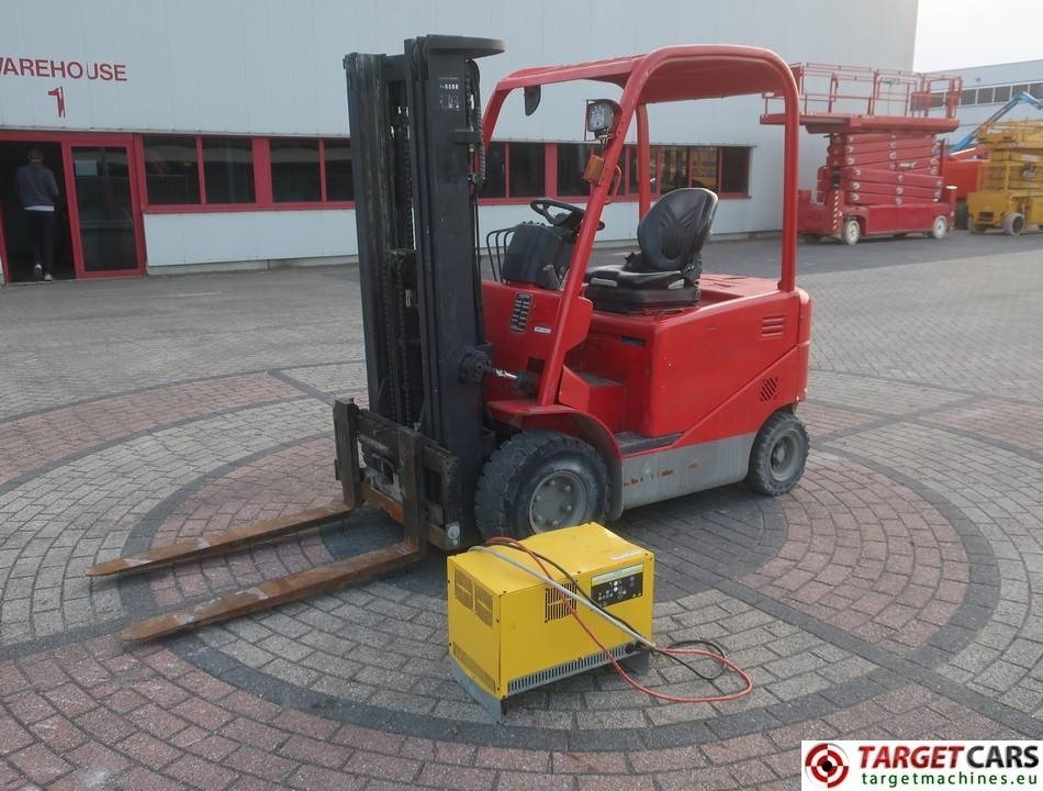 Manitou ME425 Electric 4wheel Forklift 2500KG Triplex450cm - Електронавантажувач: фото 1 Manitou ME425 Electric 4wheel Forklift 2500KG Triplex450cm - Електронавантажувач: фото 1