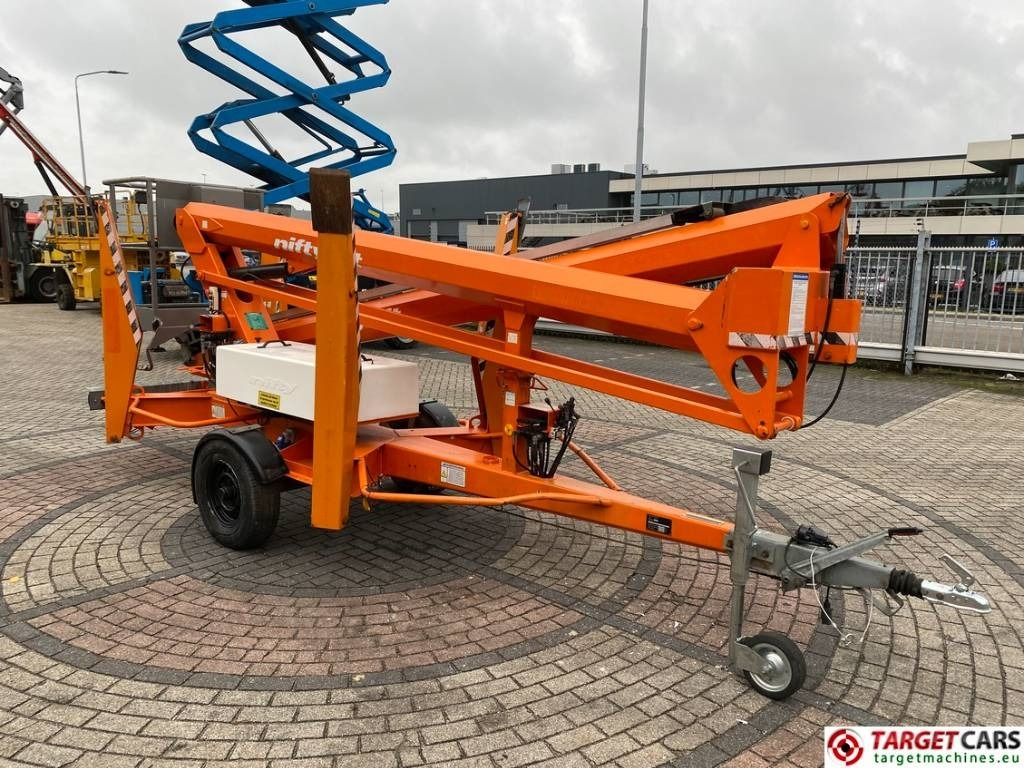Niftylift 170HAC Electric Towable Boom Work Lift 1710cm - Причіпний підйомник: фото 2 Niftylift 170HAC Electric Towable Boom Work Lift 1710cm - Причіпний підйомник: фото 2