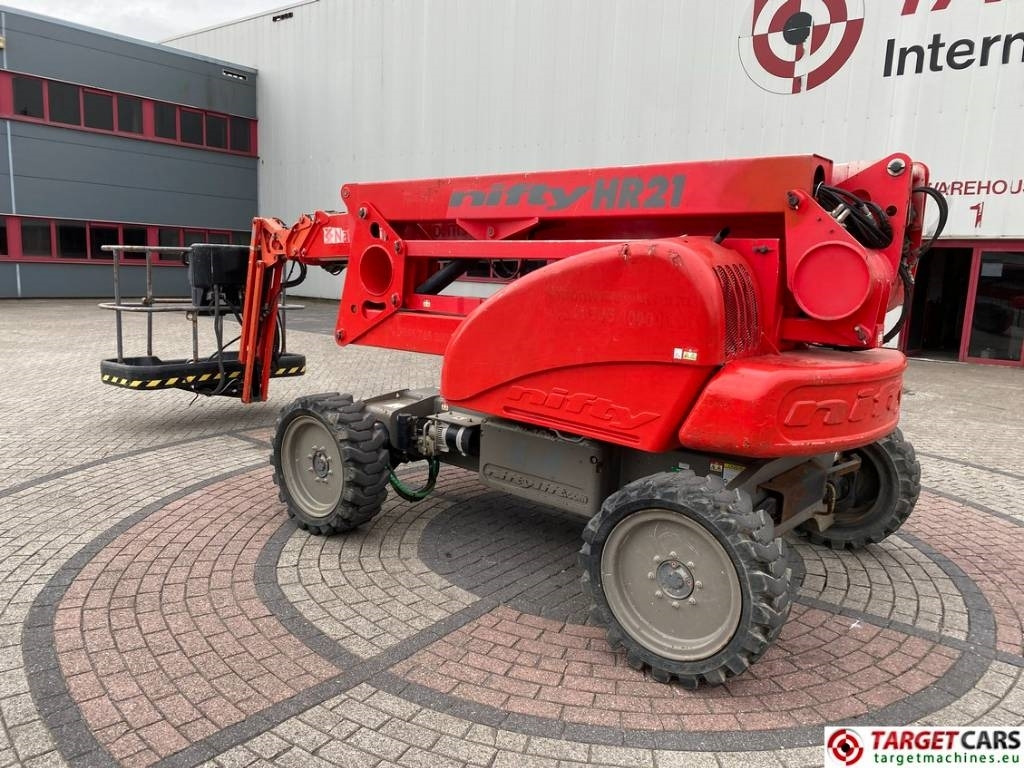Niftylift HR21D Diesel 4x4 Articulated Boom Work Lift 2080cm - Колінчастий підйомник: фото 4 Niftylift HR21D Diesel 4x4 Articulated Boom Work Lift 2080cm - Колінчастий підйомник: фото 4