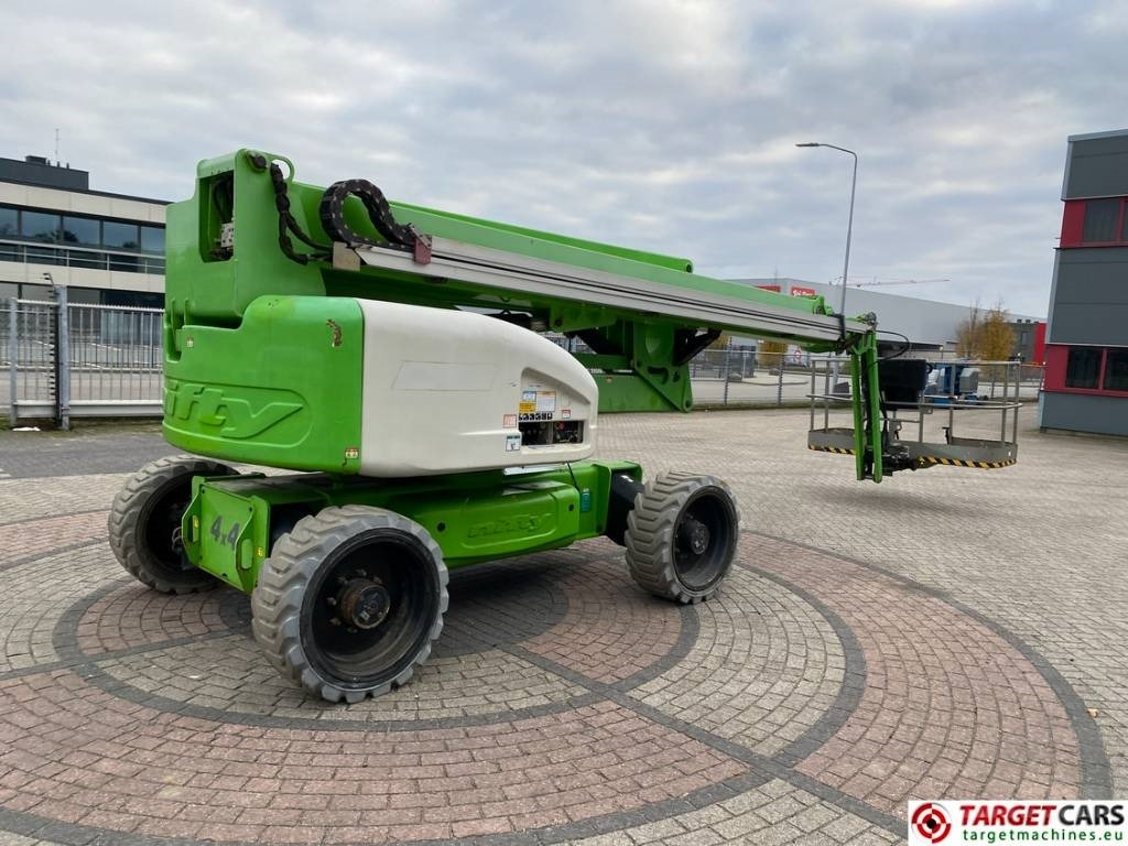 Niftylift HR28 HyBrid Articulated 4x4 Boom Work Lift 2800cm - Колінчастий підйомник: фото 3 Niftylift HR28 HyBrid Articulated 4x4 Boom Work Lift 2800cm - Колінчастий підйомник: фото 3
