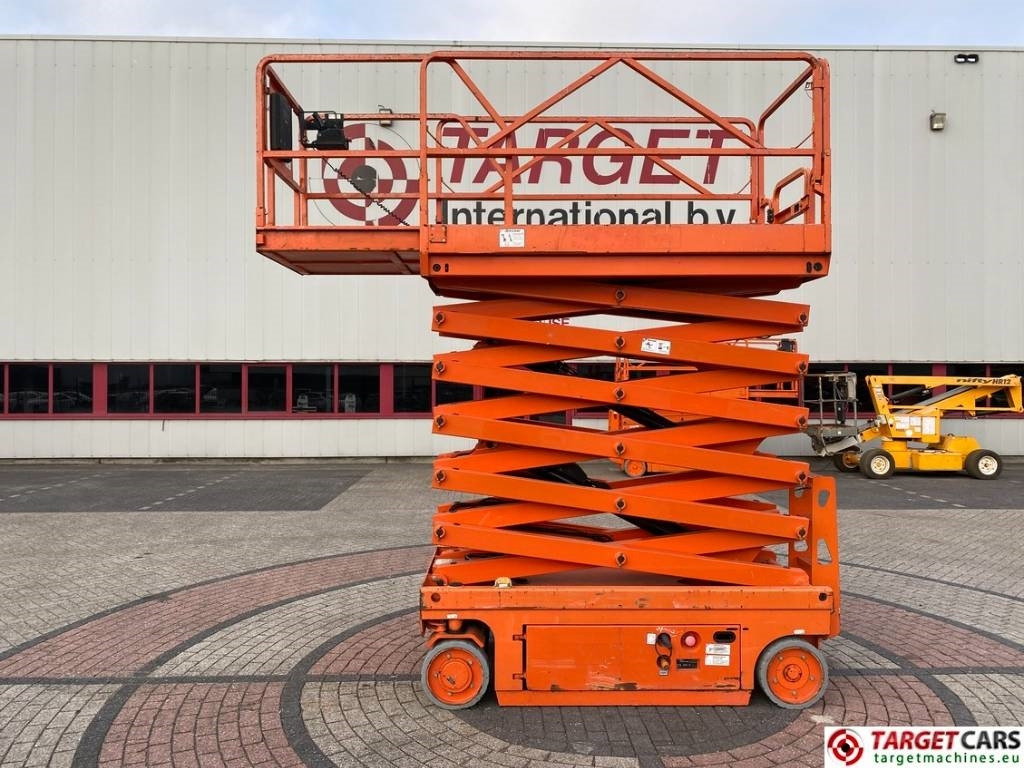 PB Lifttechnik S140-12EC Electric Scissor Work Lift 1380cm - Ножичний підйомник: фото 5 PB Lifttechnik S140-12EC Electric Scissor Work Lift 1380cm - Ножичний підйомник: фото 5