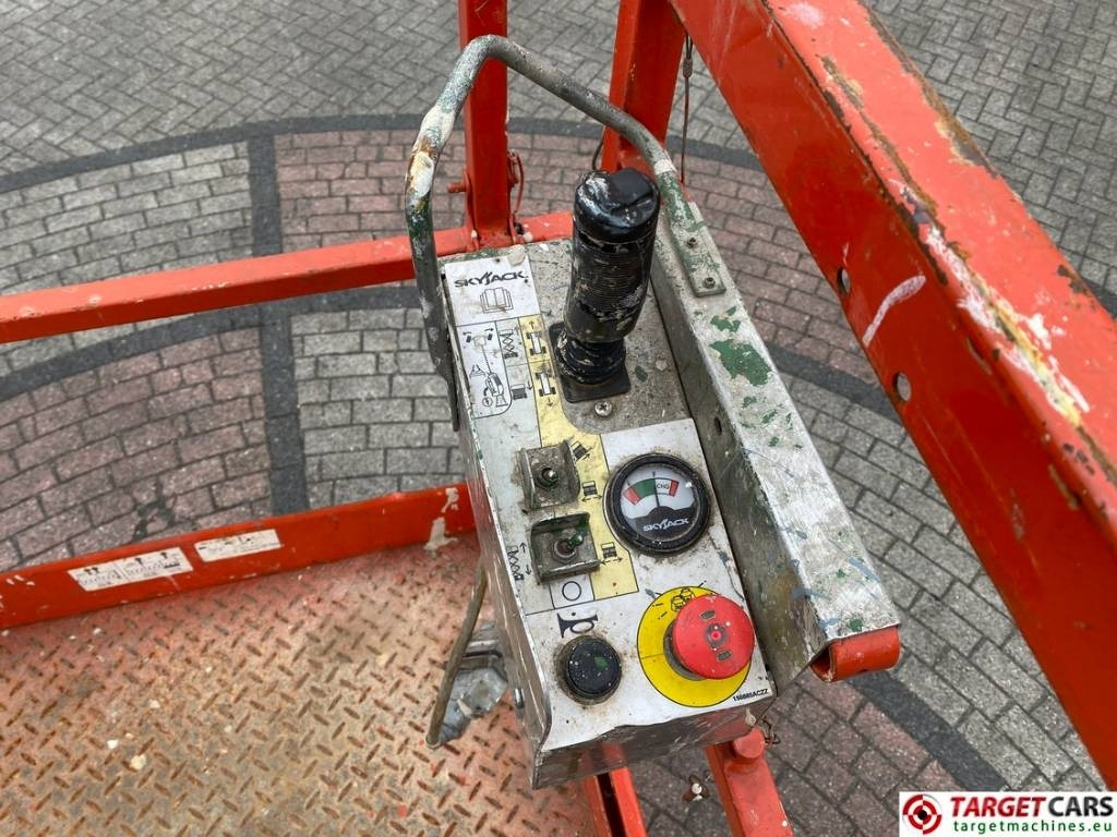 Ножичний підйомник SkyJack SJIII-4632 Electric 4632 Scissor Work Lift 1170cm: фото 9